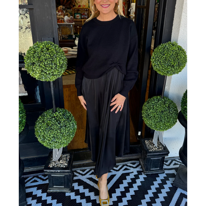 Women's Elegant 2-Piece Set: Twist-Knot Top & Maxi Dress